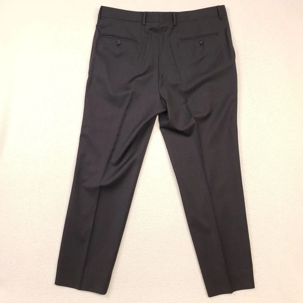 Jos. A. Bank Suit Mens 42R 36W Gray Tailored Fit Executive Wool 2-Piece Set